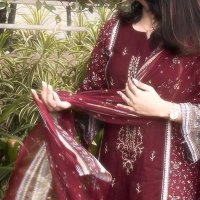 Naaz (@dnaaz89) 's Twitter Profile