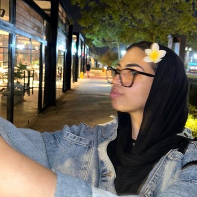 yassminakhalifa's profile picture. I’m here to vent, don’t judge