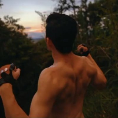 Soy Single Heterosexual, joven con una experiencia en el mundo #SWINGER aproximadamente de 5 años #CORNEADOR #BULL #CUCKOLD #TRIO #GANGBANG #BDSM💪🏻🔱