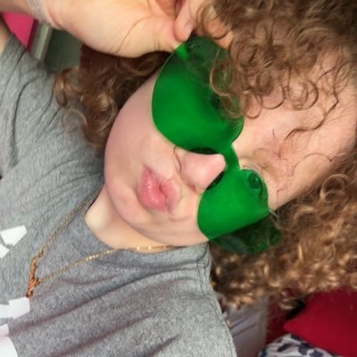 Mother of 2 cats @MiloandSherwin | ♓ Pisces | a very anti-social girl | streamer on Trovo | Hate loud noises | Team member | 📍Great ol Lakes of MI |