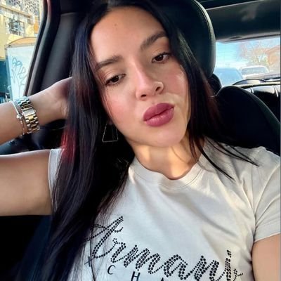 Beatriz7648's profile picture. 🫶🏼