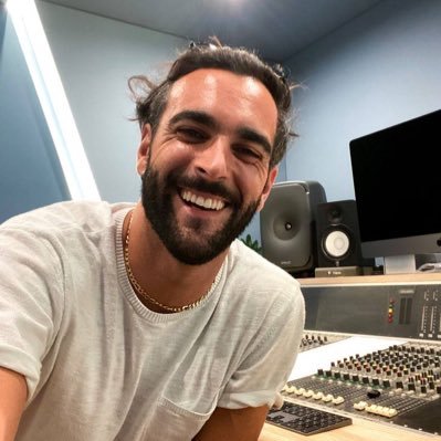 Nice51884Chat's profile picture. 