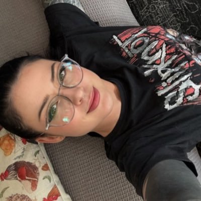 I am a widow I lost my husband through Kidney Disease a year after Lana was born 😭💔