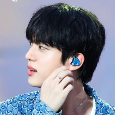 sweetify1226's profile picture. IloveBTS💜