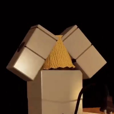 caviire's profile picture. 