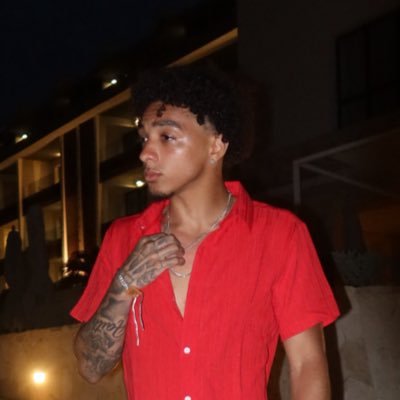 leekknyc's profile picture. @Twitch Affiliate | Content Creator, Gamer & Designer | All Platforms | Pro Player | @DoloFamily