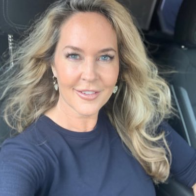 What she tackles, she conquers. I look like daisy, but I smell like a wild rose. | Real Estate and Mortgage Pro |