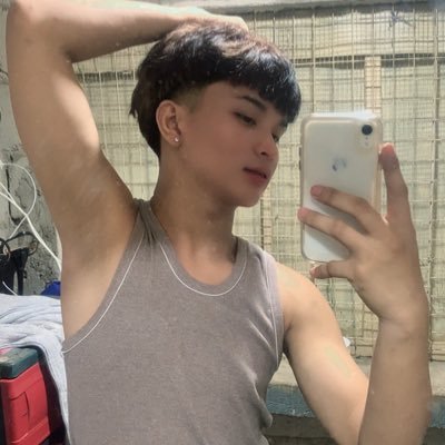 Versabot |18|Tarlac City|BI-nata
for hire dm me!!