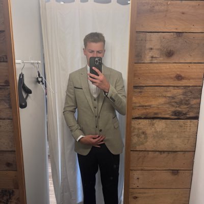 MaxDancey126016's profile picture. 
