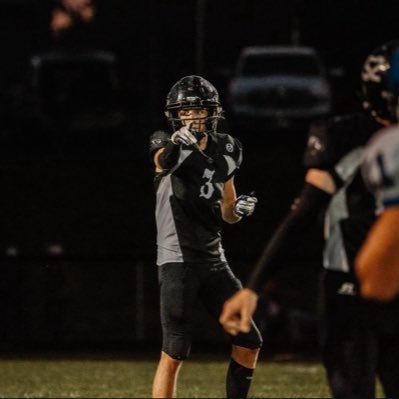 braydin_crum's profile picture. 6’1 170 wr/db 2x first team all district football