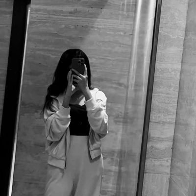 xil8___'s profile picture. 