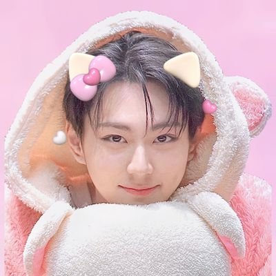 🎀🪽 — strawberry, chocolate and jungwon ୨୧˚˳⭑