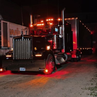 lostxtruckin's profile picture. 