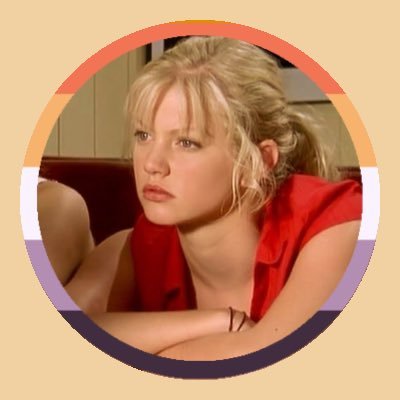 🇵🇷 || sapphic! || @goldenangel__'s irl sibling +@moonflewr420's wife🫶 ‼️|| big multishipper || multifandom-ish || genderfluid ||1/2 sun bread || 18