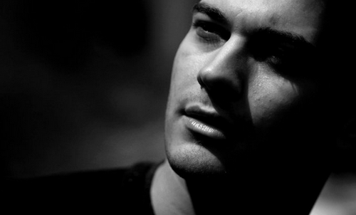 AatayBestmodel1's profile picture. 