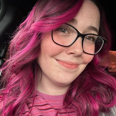 🧡 Assoc. Content Ops Specialist @PlayOverwatch ✨ Former Emmy-nominated Lead Observer, Replay Producer, ObsDva @ OWL 🌸 Tweets are my own!