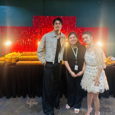 Coffee + DonBelle = Happiness☕️♥️🖤 06012025 photo op with DonBelle, up close & personal😍 hatid ay sushi at sashimi 🤭 TY Mommy Aimee & Team NYC!