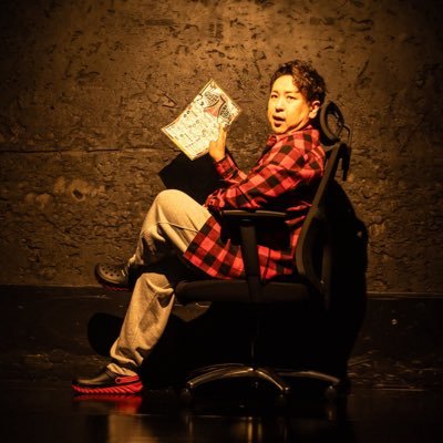 sugurun0213's profile picture. STAR☆JACKS所属｜俳優｜MC｜前説｜グッズ製作｜アクションサンプラー｜好きなもの→→｜お笑い｜漫画｜煙草｜お酒は嗜む程度｜お米｜お肉｜麺類｜カレー｜櫻坂46｜にじさんじ｜👇干し芋👇｜
