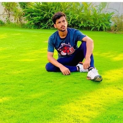 SFaryad4601's profile picture. my life my role 💖