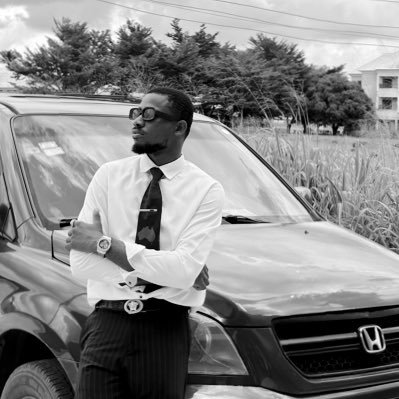 dr_festus_'s profile picture. 🩺📸 | Med student & photographing  Snapshots of life, lessons from medicine