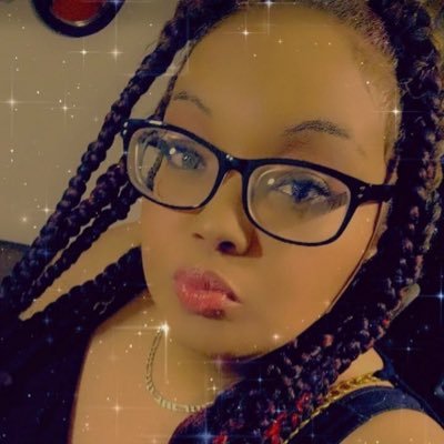 bad bitch frum west side cum fuk wit meee puriooodtt😘💯