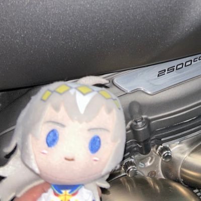 AOIZRZ_7009's profile picture. 趣味は音楽 好きなものは車輪と発動機がついたもの  猫 可愛いもの 車やバイクのエンブレム 自然現象  #スズキ その他諸々