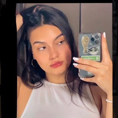 Barbarabarrosok's profile picture. 777
⭐⭐⭐