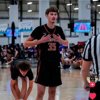 6,6 foward (co,27) niccck_2.1 on ig. desert edge basketball goodyear,az🏀🦂