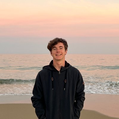 18yo founder building @buzztripdotco | Coding, tinkering, startups & more