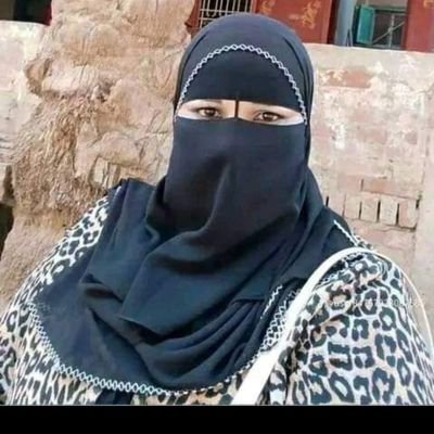 احيانا واغلب الأحيان الأحلام ممكن تعوض الحاجات اللي الواحدة نفسها فيها
ولاكن الاحترام المتبادل يدوم