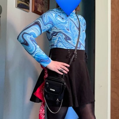 She/them. Fashion is my art. Expressing myself and exploring my true self one step at a time.