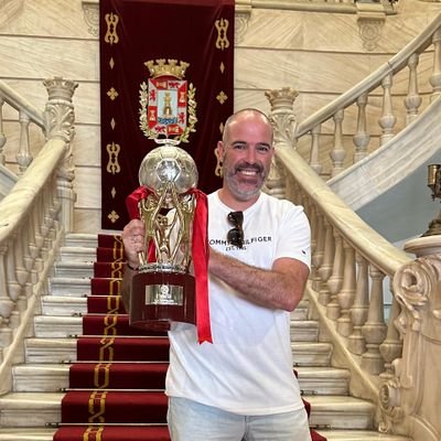 Cartagena por bandera, loco por el futbol sala @jimbeecartagena y colaborador de @efesistaoficial