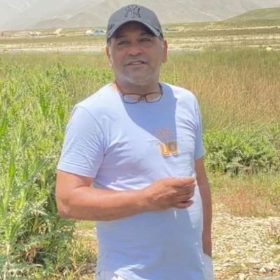 وچقدر دیر میفهمیم...
که زندگی همین روزهاییست که منتظر گذشتنش هستیم..!