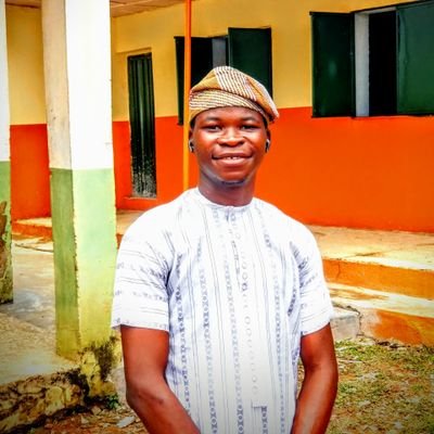 Erstwhile President, (ASCON) University of ilorin| leadership | Wordsmith| Fashion Designer C.E.O@Dcouture06 || Music |Cybersecurity Enthusiast