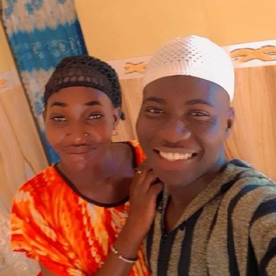 LeZokou23956's profile picture. 