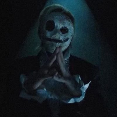 Rzeznik9's profile picture. Absolwent pedagogiki. Sporty walki.