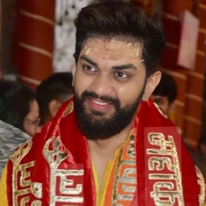 Chaudharygi1's profile picture. हाँ में वही हूँ सनातनी हूं जिसका दुनिया
कुछ नही बिगाड़ सकती..।।
जय सनातन 🚩jai shree ram 🚩🚩🚩🚩