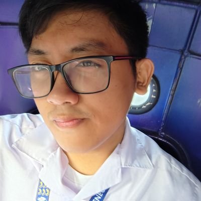 pissjaymorealt's profile picture. ive looked at life from both sides now