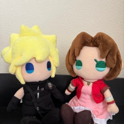 エアリスとクラウドに幸せな未来を 概ねイイねするだけだが思うことは言う 見たいものだけ見る専用垢の為自衛ブロミュします HollowとNPTKにそれぞれの大切な人への想いが込められていてそれが最終作のこたえになると信じています