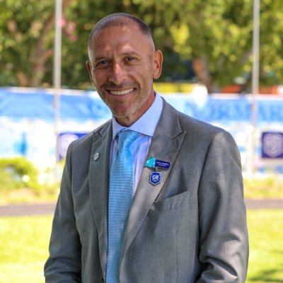 Chairman of Cape Racing. Chief Executive of Grand Parade Investments. Passionate racehorse owner and Tottenham Hotspur fan.
