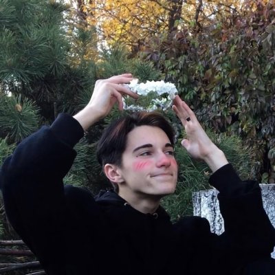 mendozaj1993's profile picture. 
