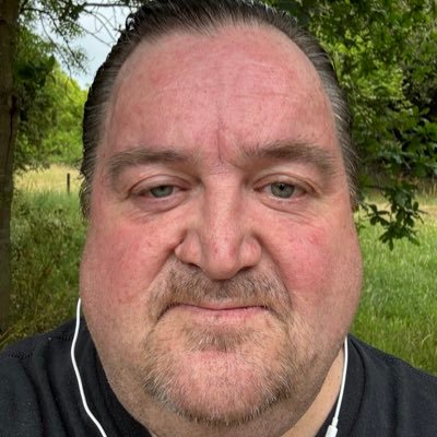 poet/lyricist, dreamer, music lover and I identify as an arsenal supporter with far too much time on his hands...........