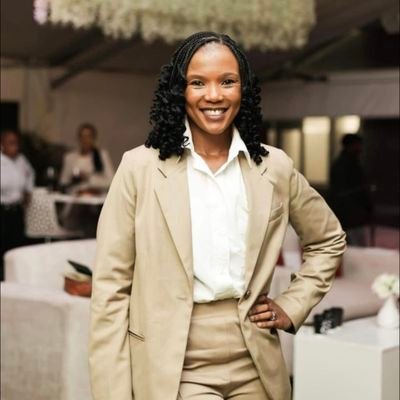 Multi award winning journalist.
Award Winning entrepreneur.
SABC TV News.
Content Creator
MC