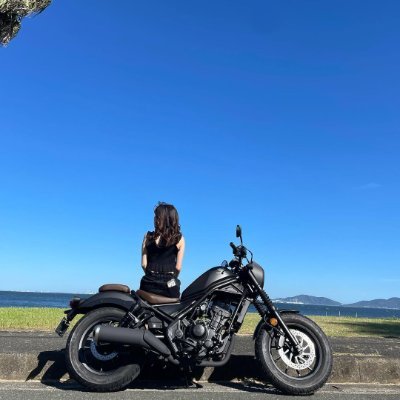バイクで47都道府県制覇を目指してます🏍️
𝚃𝙾𝙺𝚈𝙾 🗼 𝙹𝙰𝙿𝙰𝙽 🇯🇵
ファッションも楽しむバイク乗りでありたい