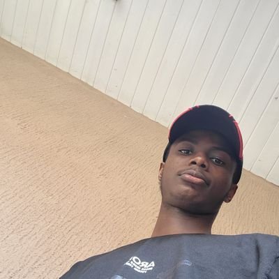 kenneth_fe68640's profile picture. Lover of Chelsea football club