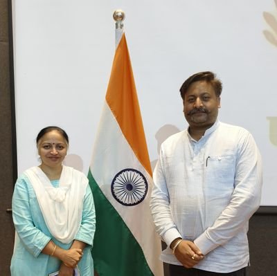 munishbatala's profile picture. जो दरिद् राखे धर्म को, तेहि राखे करतार 
🚩🚩🚩🚩🚩🚩🚩
proud Hindu,Nation first🇮🇳🇮🇳
.
#Haritvistarak
 #EkPedMaaKeNaam