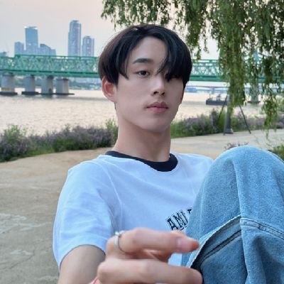 ݁ Profile