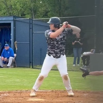 2026 | Baseball | Football | 1B & OF | Height: 6.4 | Weight 230lbs | Bench: 275 | Squat: 405 | Dead: 435 | Clean: 235 | EV 105 | GPA: 4.0 || 571-296-2192 |