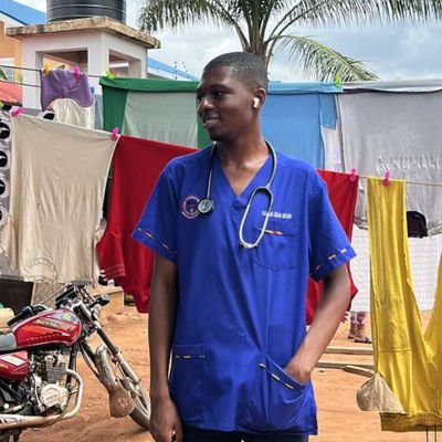 ugdvm's profile picture. Chelsea fan. #BYK Medikal. 
General Med & Vet Doc. stethoscope🩺
Former Vice president CVF-UG 
Lucky No. 1 fan.