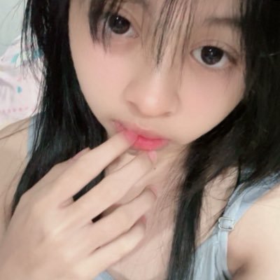 tiewstadd07's profile picture. คิดถึงพี่ใหม่ผัวคนเดิมเสมอ นัดเนส สุรินทร์ ทุกอำเภอ ทั่วโลก แอดไลน์ทัก🆔apinyanan750ค่ะ ความรับลับคร้า